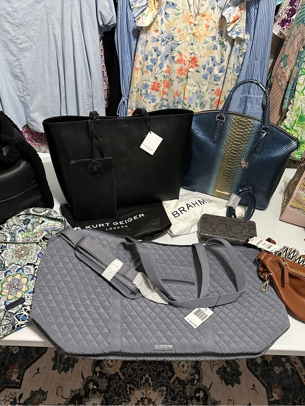 Bundle of Purses 8 in total!!! Kurt Geiger/Brahmin/GUCCI and more!